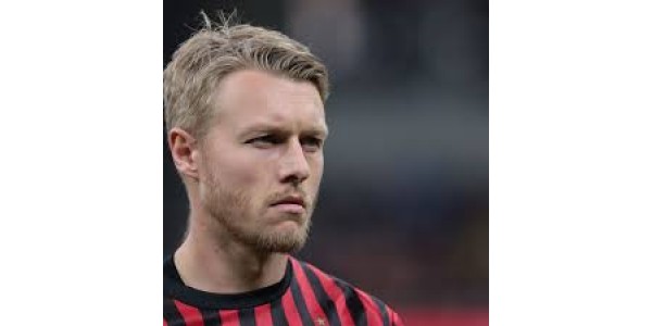 Simon Kjærs egen karriere